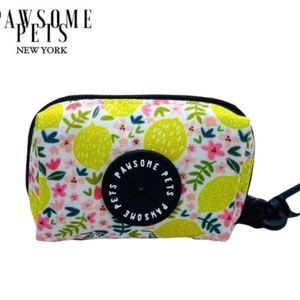 Poo bag holder - lemon squeeze